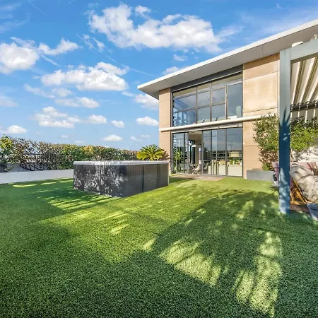 Superbe Penthouse A Port-marianne