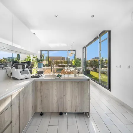 Superbe Penthouse A Port-marianne * Montpellier